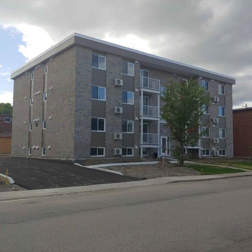Appartement de 2 chambres à louer à Gatineau — photo 2