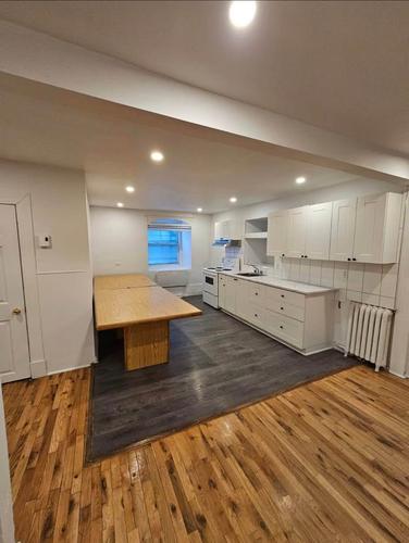 4 bedrooms apartment for rent in Montreal - Ville-Marie — photo 3