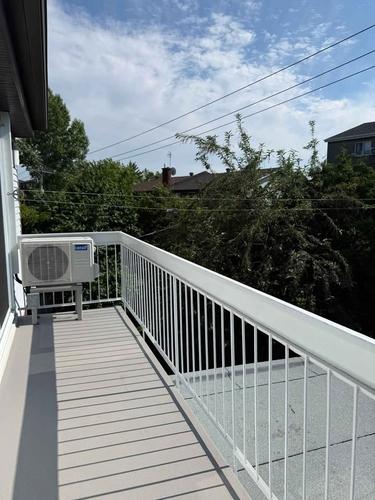 2 bedrooms apartment for rent in Laval — photo 10