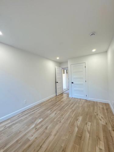 3 bedrooms apartment for rent in Montreal - Verdun — photo 11