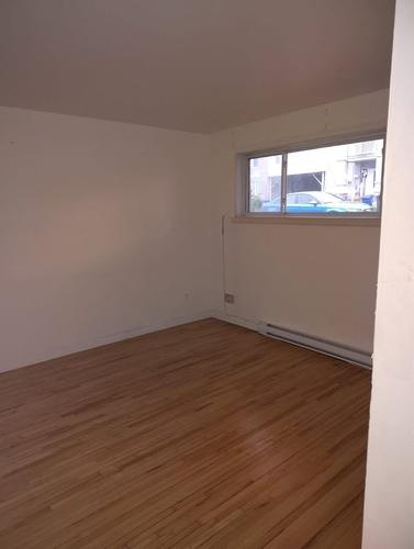 2 bedrooms apartment for rent in Laval — photo 12