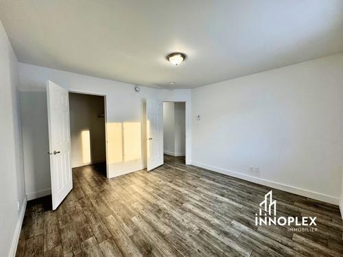 3 bedrooms apartment for rent in Sherbrooke — photo 13