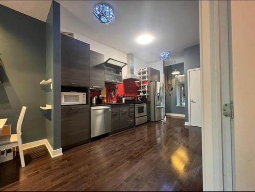2 bedrooms apartment for rent in Montreal - Ville-Marie — photo 4