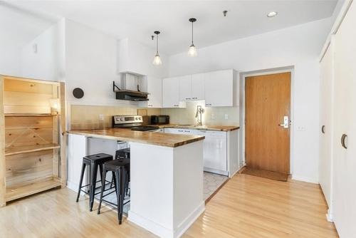 1 bedroom apartment for rent in Montreal - Ville-Marie — photo 2