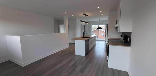 2 bedrooms apartment for rent in Longueuil — photo 2
