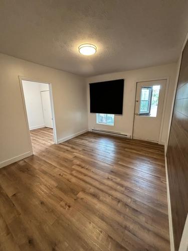3 bedrooms apartment for rent in Sherbrooke — photo 3