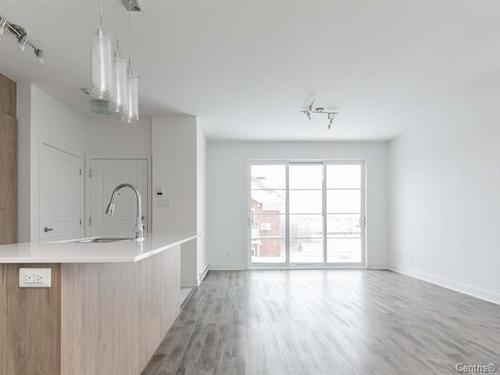 3 bedrooms apartment for rent in Laval — photo 7