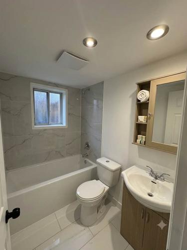 Appartement de 5 chambres à louer à Montreal - Lachine — photo 2