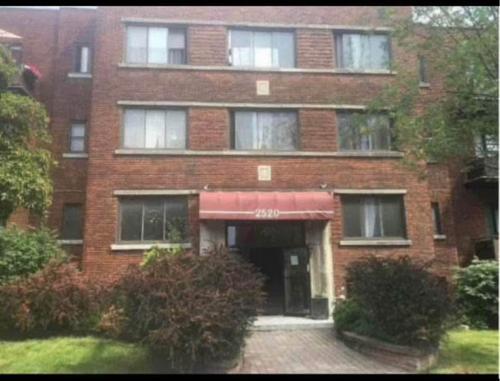 2 bedrooms apartment for rent in Montreal - Côte-des-Neiges–Notre-Dame-de-Grâce — photo 11