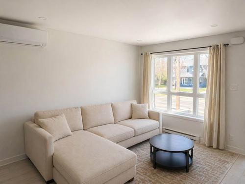 Appartement de 3 chambres à louer à Longueuil — photo 4