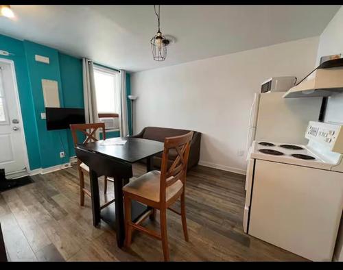 Studio for rent in Québec - La Cité-Limoilou — photo 2