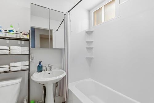 3 bedrooms apartment for rent in Montreal - Verdun — photo 10