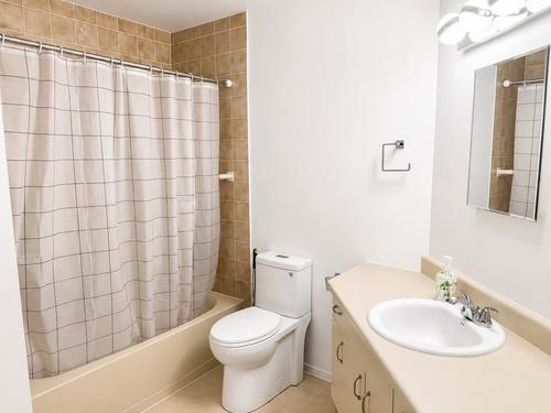 3 bedrooms apartment for rent in Laval — photo 16