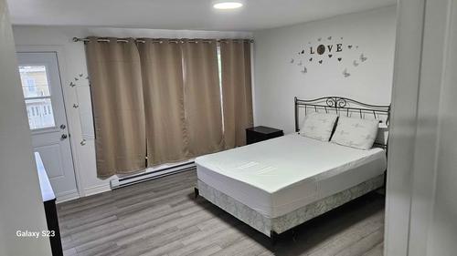 3 bedrooms apartment for rent in Montreal - Ahuntsic-Cartierville — photo 12