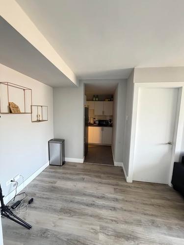 Appartement de 5 chambres à louer à Montreal - Côte-des-Neiges–Notre-Dame-de-Grâce — photo 3
