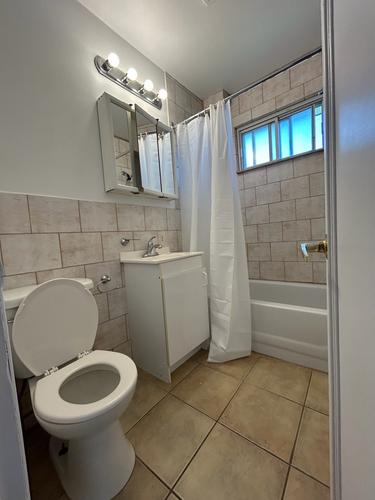 2 bedrooms apartment for rent in Laval — photo 4