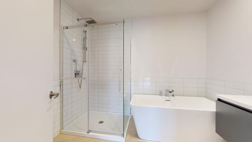2 bedrooms apartment for rent in Laval — photo 9