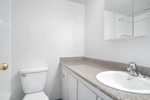 Studio à louer à Montreal - Côte-des-Neiges–Notre-Dame-de-Grâce — photo 11