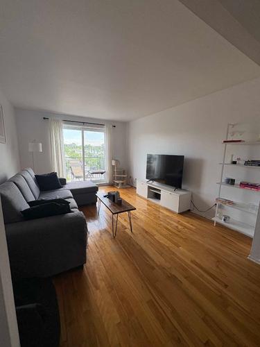 2 bedrooms apartment for rent in Laval — photo 8