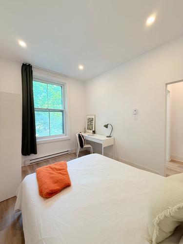 4 bedrooms apartment for rent in Montreal - Le Plateau-Mont-Royal — photo 16