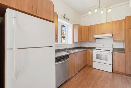 1 bedroom apartment for rent in Montreal - Ville-Marie — photo 3