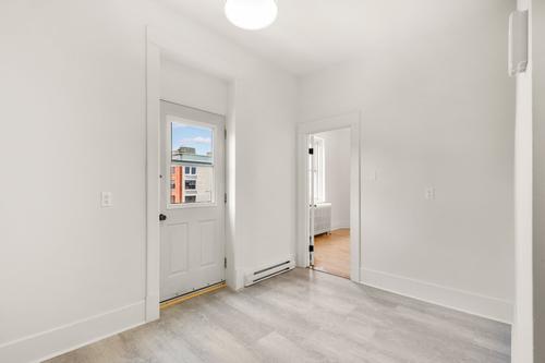 Appartement de 4 chambres à louer à Montréal — photo 6
