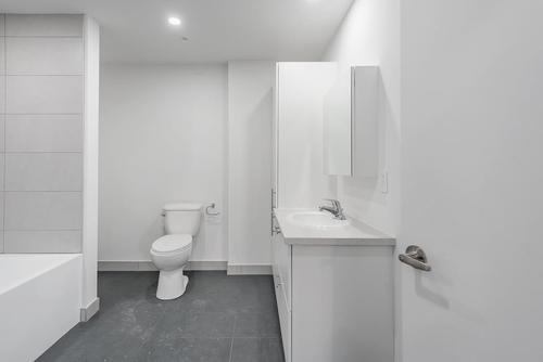 1 bedroom apartment for rent in Montreal - Saint-Laurent — photo 4