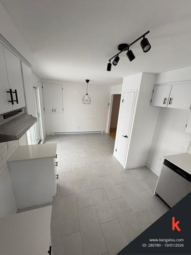 Appartement de 3 chambres à louer à Longueuil — photo 8