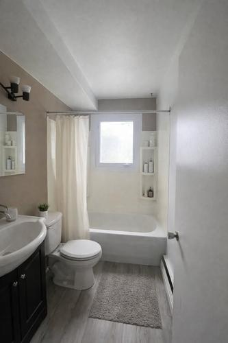 2 bedrooms apartment for rent in Sherbrooke — photo 10