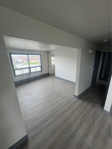 2 bedrooms apartment for rent in Sherbrooke — photo 2