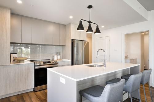 3 bedrooms apartment for rent in Laval — photo 8