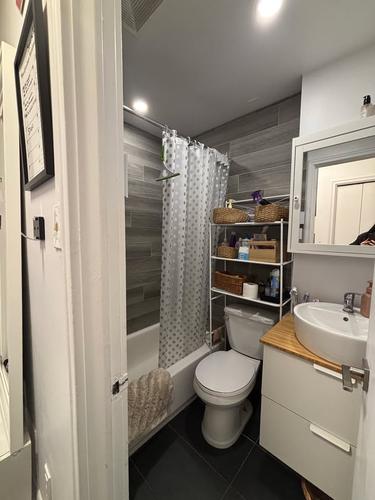 Studio for rent in Québec - La Cité-Limoilou — photo 8