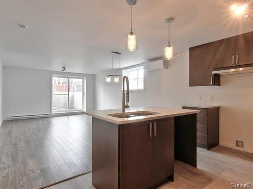 Appartement de 3 chambres à louer à Longueuil — photo 3