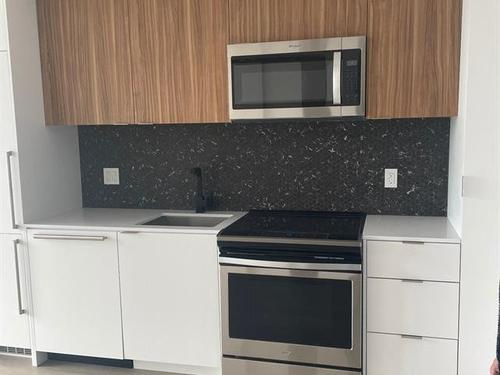 Appartement de 1 chambre à louer à Montreal - Saint-Laurent — photo 2