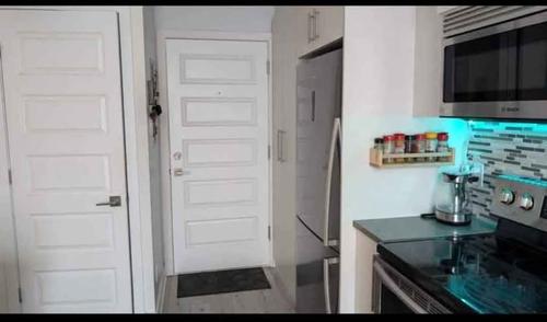 1 bedroom apartment for rent in Montreal - Ville-Marie — photo 6