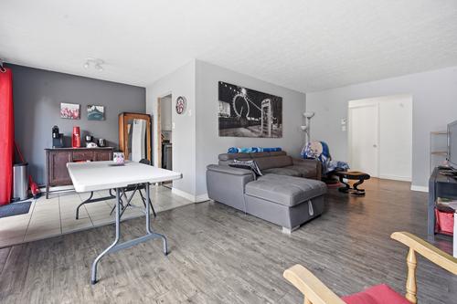 3 bedrooms apartment for rent in Sherbrooke — photo 2