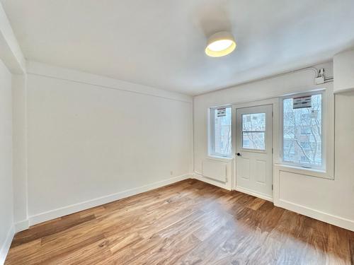 2 bedrooms apartment for rent in Montreal - Côte-des-Neiges–Notre-Dame-de-Grâce — photo 10
