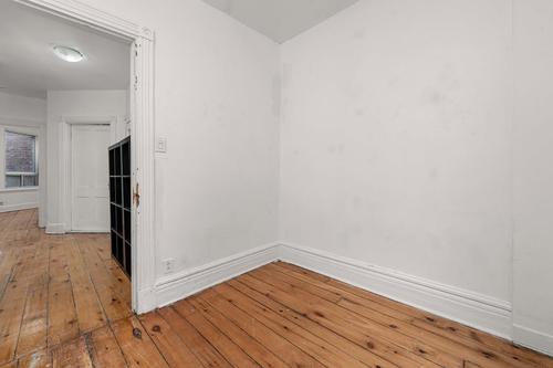 4 bedrooms apartment for rent in Montreal - Ville-Marie — photo 12