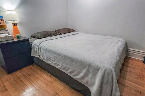 4 bedrooms apartment for rent in Montreal - Le Plateau-Mont-Royal — photo 12