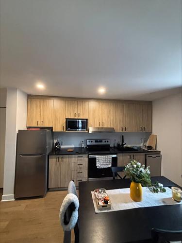 1 bedroom apartment for rent in Montreal - Ville-Marie — photo 2