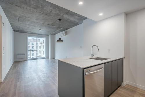2 bedrooms apartment for rent in Laval — photo 16