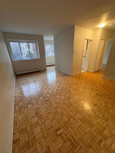 1 bedroom apartment for rent in Montreal - Saint-Laurent — photo 9