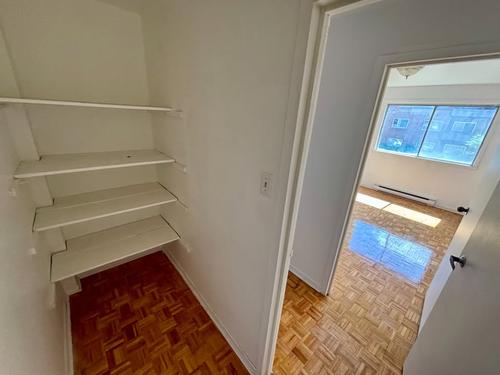 2 bedrooms apartment for rent in Laval — photo 11