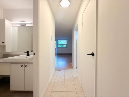 Studio à louer à Québec - Sainte-Foy–Sillery–Cap-Rouge — photo 4