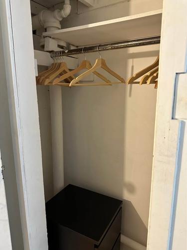 2 bedrooms apartment for rent in Montreal - Ville-Marie — photo 9