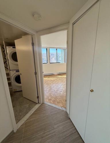 Appartement de 2 chambres à louer à Montreal - Ville-Marie — photo 2