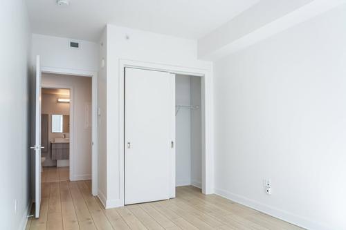 2 bedrooms apartment for rent in Laval — photo 9