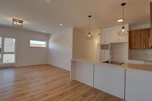 3 bedrooms apartment for rent in Sherbrooke — photo 14