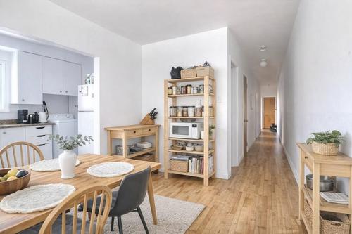Appartement de 2 chambres à louer à Québec - Sainte-Foy–Sillery–Cap-Rouge — photo 2