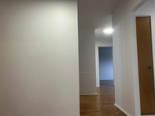 2 bedrooms apartment for rent in Laval — photo 10